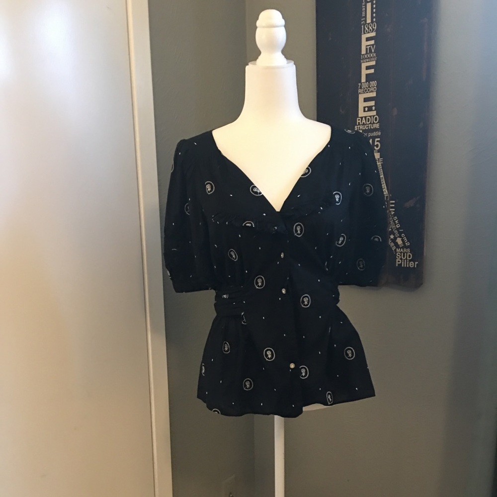 Anthropologie Black & White Top Size 12